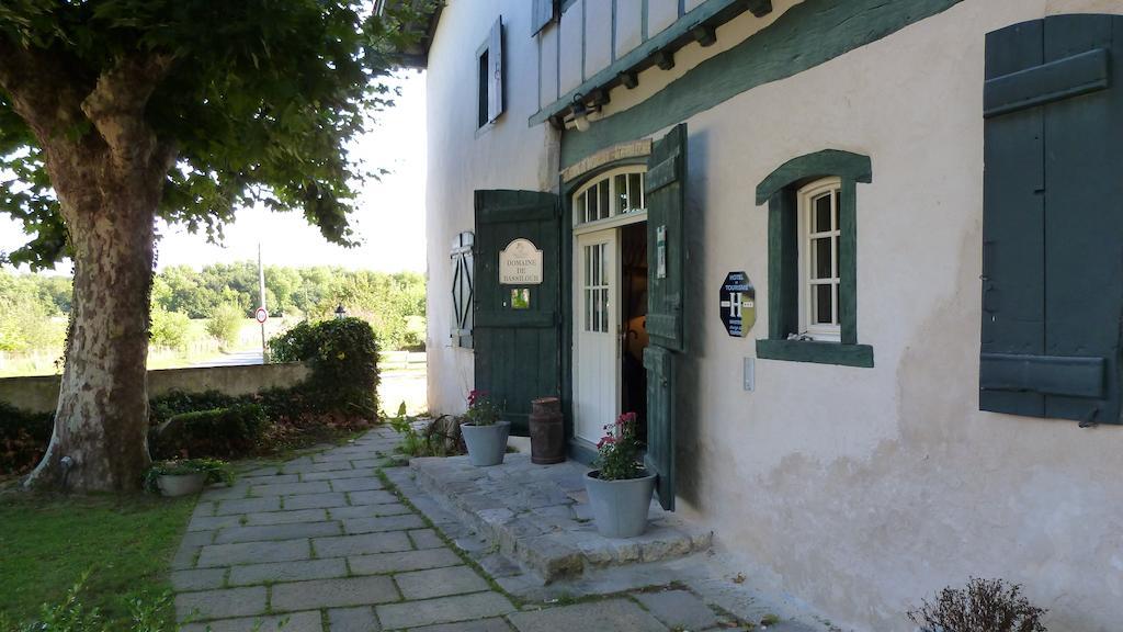 Hotel Domaine De Bassilour Bidart Exterior foto